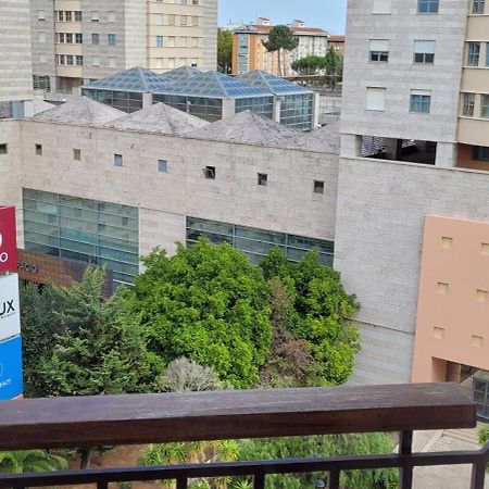 Comfy Room Near Metro Lisbon Luaran gambar
